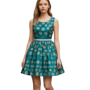 Liza Luxe emerald Kelly green floral satin fit and flare sleeveless dress sz M